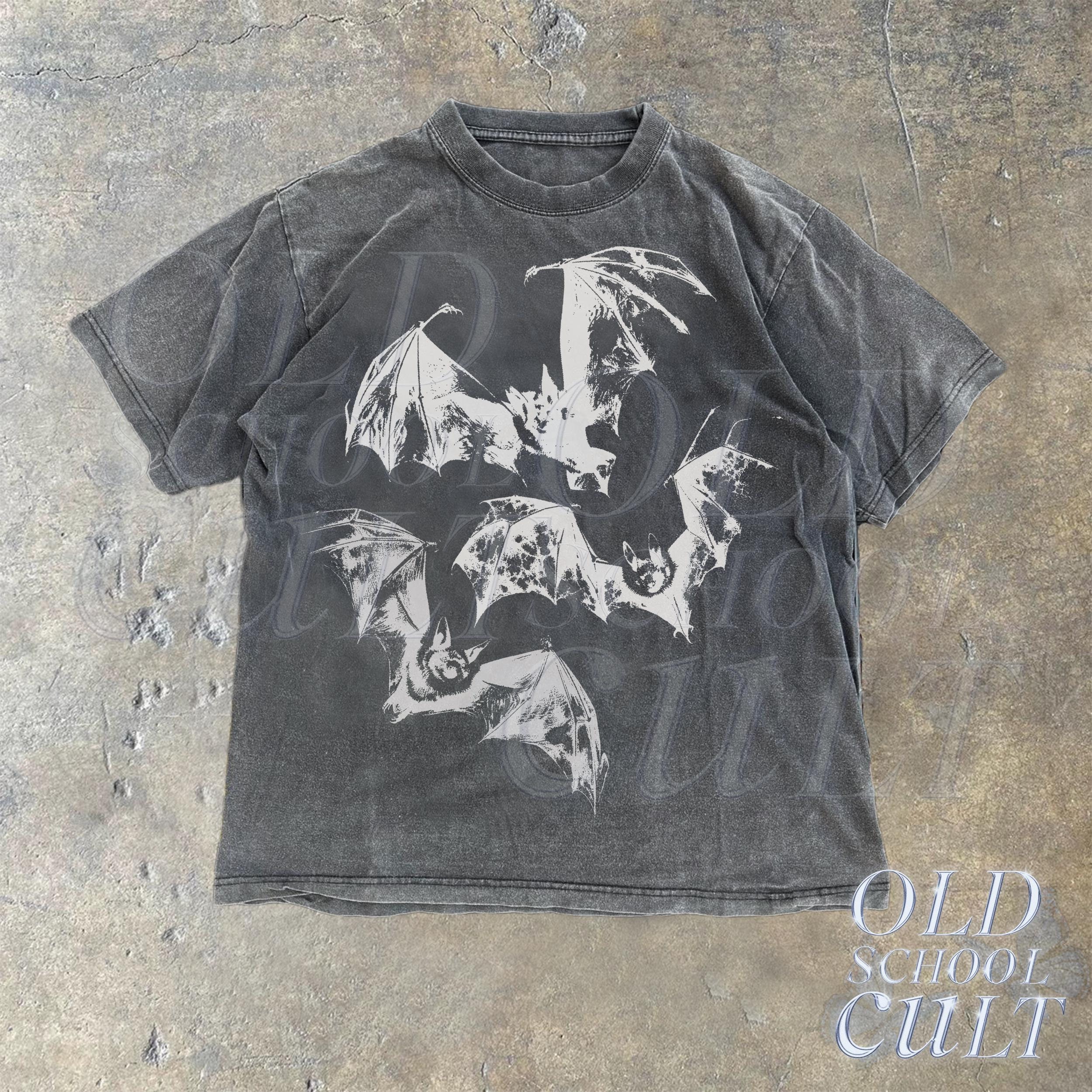 全国送料無料 Three Bats T-shirt Bat Style 90s Vintage T-shirt, Y2k Tシャツ(半袖/袖なし)