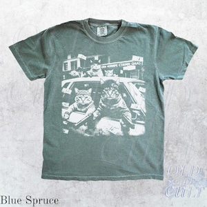 Camiseta com estampa de gatos gangsters, camiseta vintage com gato preto, camiseta retrô streetwear, camiseta divertida com estampa de gato, camiseta unissex oversized e estilosa, presente para amantes de gatos Blue Spruce