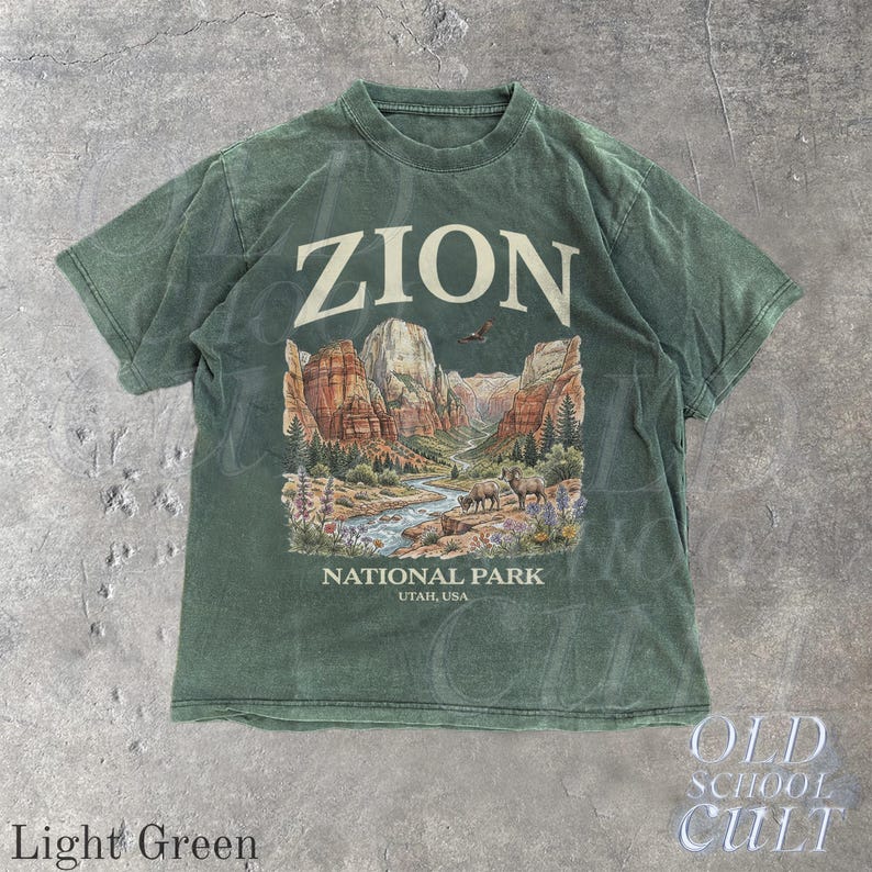Zion National Park Vintage 90s Graphic T-Shirt, Retro Comfort Colors® Canyon Landscape Utah USA Wildlife Unisex Tee Light Green