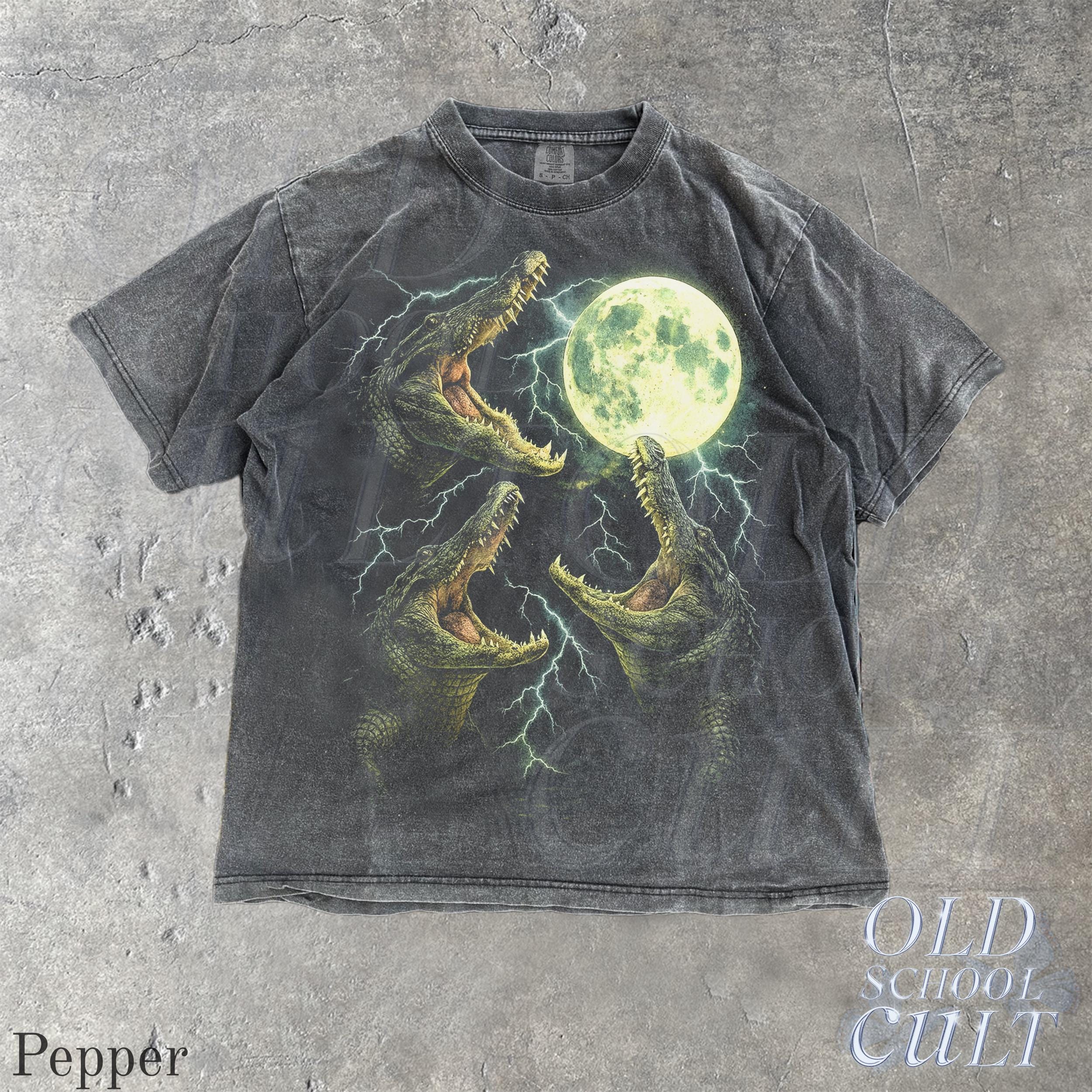 Vintage Moon Shirt - Etsy Canada