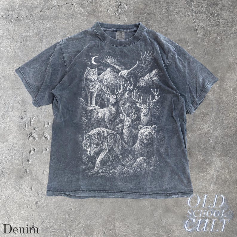 Koszulka z nadrukiem Wildlife Forest Animal, Koszulka z motywem wilka, jelenia, niedźwiedzia, Czarna koszulka Comfort Colors®, Bluzka myśliwska w stylu vintage, Rustykalny prezent na zewnątrz Denim