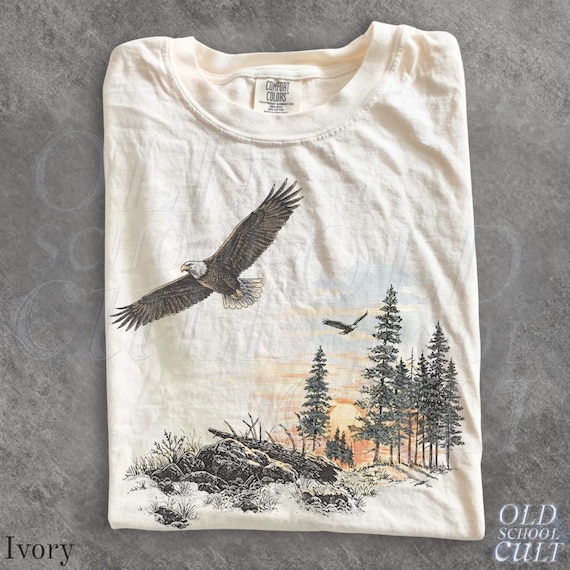 Vintage Bald Eagle Graphic Tee, American Eagle Nature Shirt, Wildlife Sunset Tshirt, Rustic Forest Bird Tee, Outdoor Lover Gift
