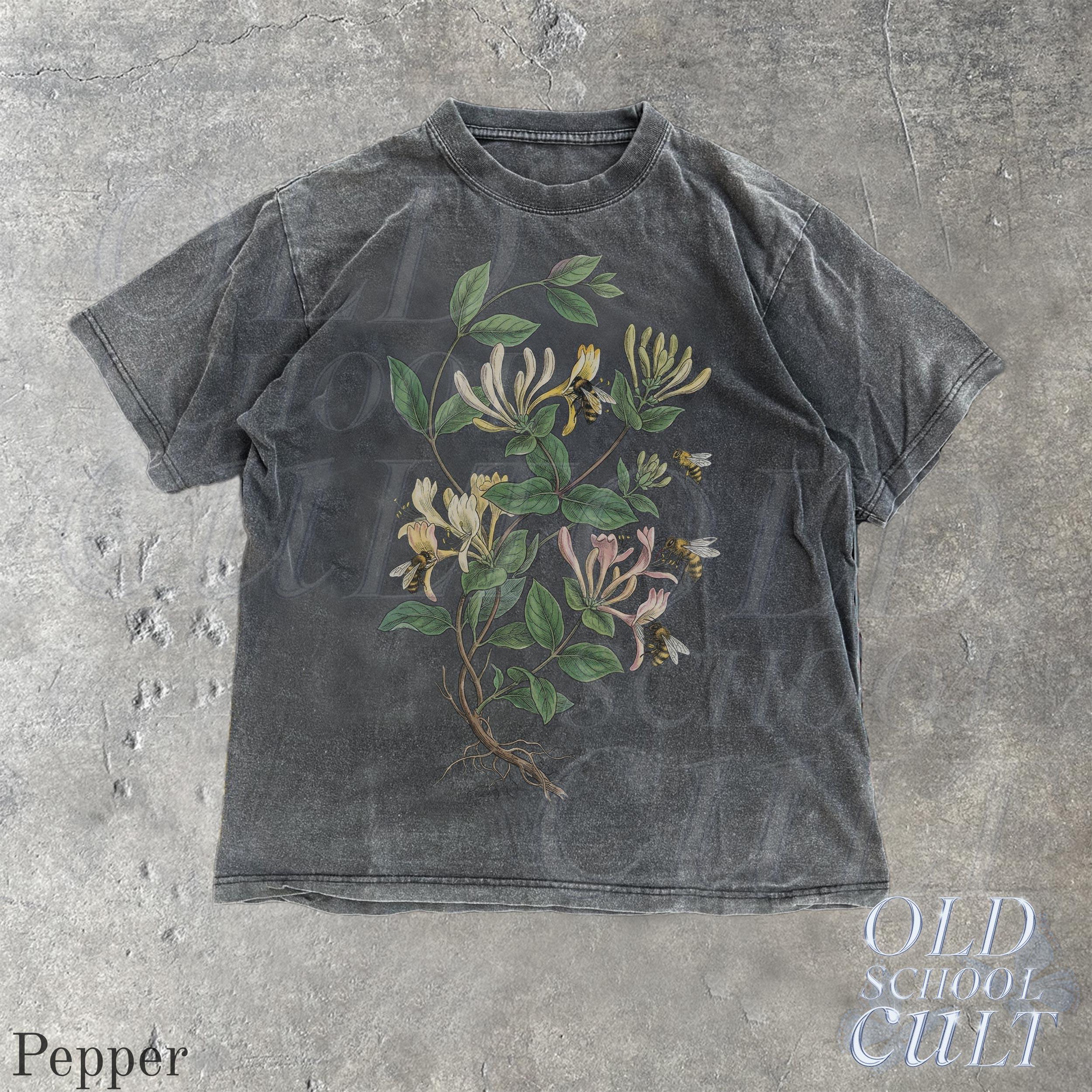 Vintage Honeysuckle Flower Bee 90s Graphic Tshirt, Retro Comfort Colors® Garden Plant Unisex Shirt
