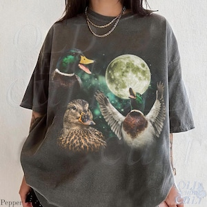 Mallard Duck Moon Vintage Graphic T Shirt, Retro Wildlife Bird Tee, Hunting Nature Gift image 4