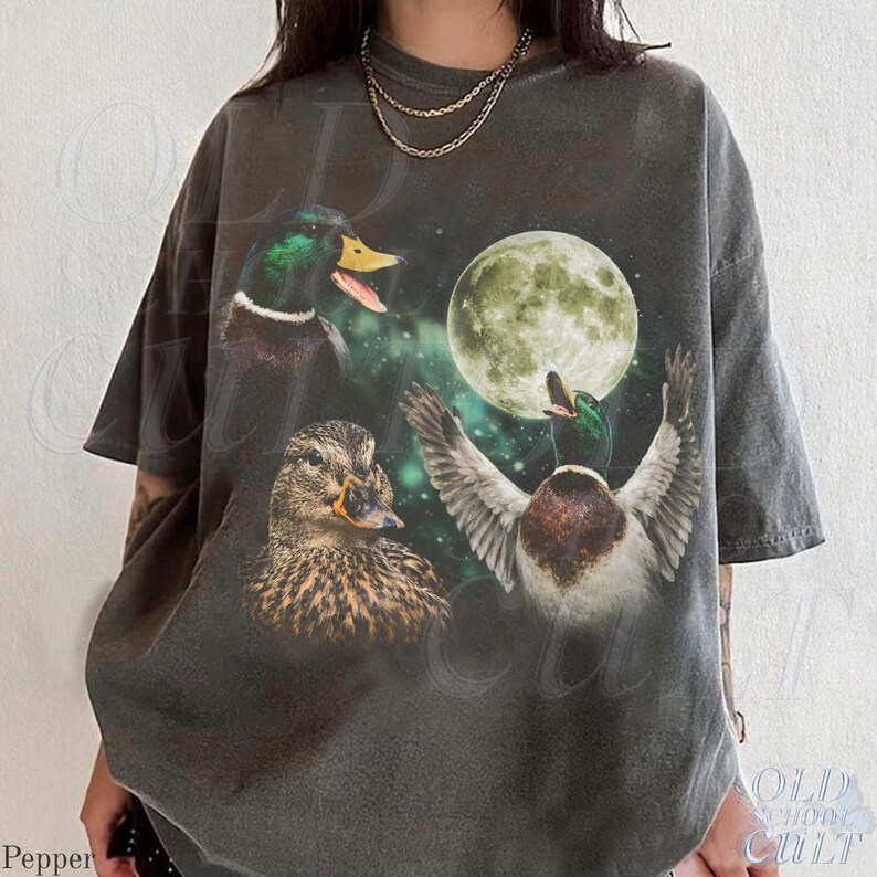 Mallard Duck Moon Vintage Graphic T Shirt, Retro Wildlife Bird Tee, Hunting Nature Gift image 4
