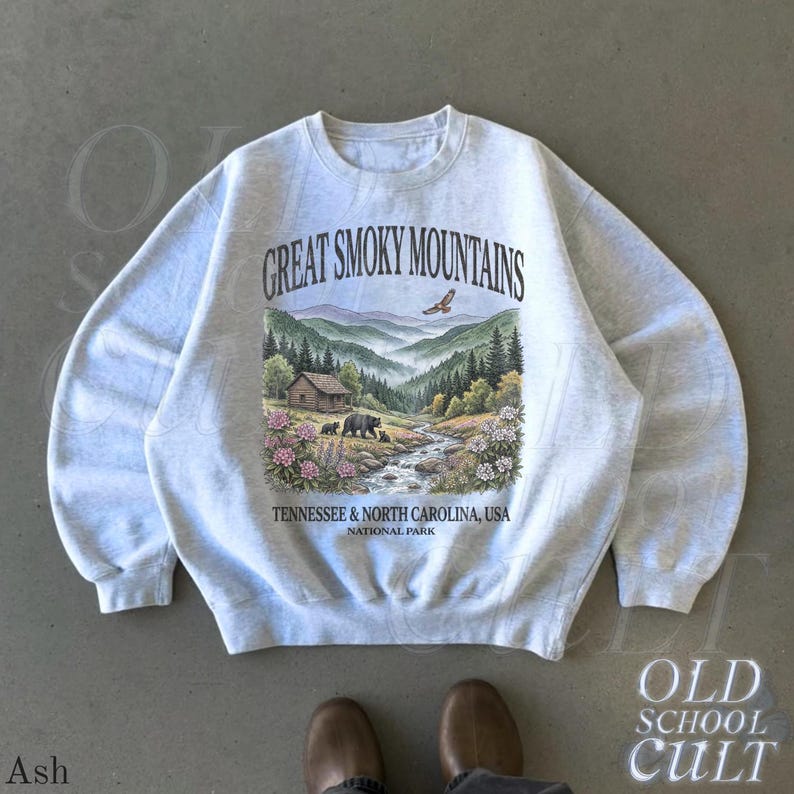 Great Smoky Mountains Sweatshirt, National Park Crewneck, Tennessee North Carolina Pullover, Vintage Nature Graphic Sweater Ash