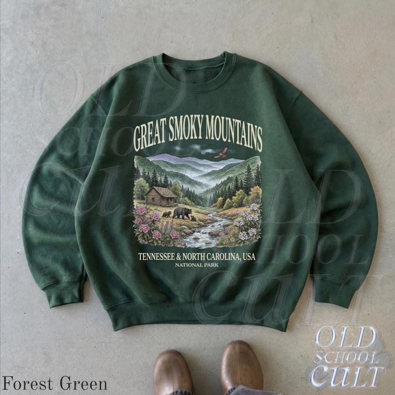 Great Smoky Mountains Sweatshirt, National Park Crewneck, Tennessee North Carolina Pullover, Vintage Nature Graphic Sweater Forest Green