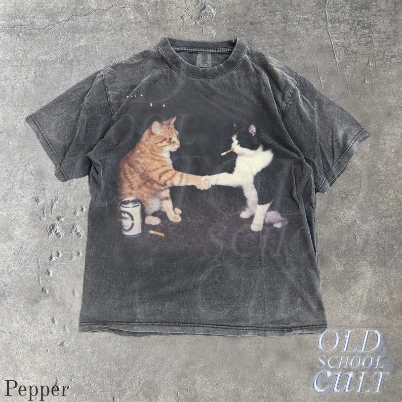 T-shirt graphique chats fumeurs, t-shirt chat vintage poing bosse, chemises Streetwear rétro, haut chaton drôle, t-shirt unisexe surdimensionné avec de la bière fraîche Pepper