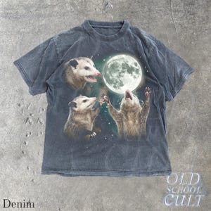 Opossum Howling at Moon Vintage 90s Graphic T Shirt, Retro Possum Silly Gift Denim