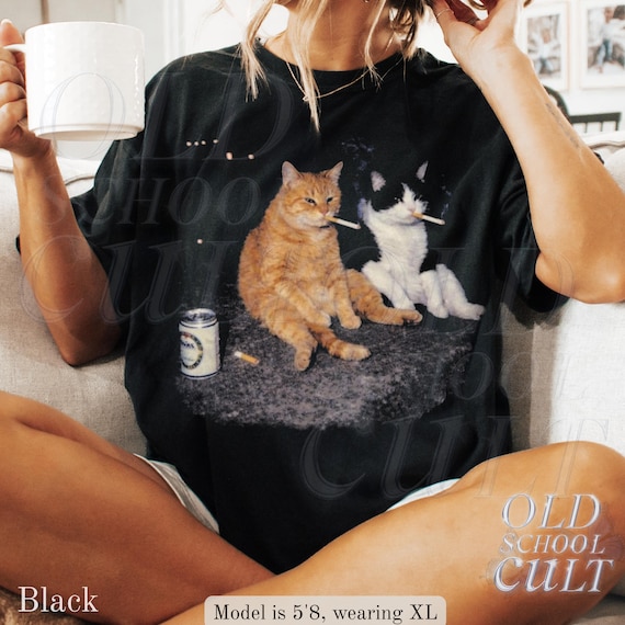 Smoking Cats Graphic T Shirt, Vintage Smoking Cat Tee, Retro Streetwear Shirts, Funny Kitten Top, Unisex Oversized Cool Beer Tshirt