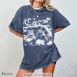 Camiseta com estampa de gatos gangsters, camiseta vintage com gato preto, camiseta retrô streetwear, camiseta divertida com estampa de gato, camiseta unissex oversized e estilosa, presente para amantes de gatos Denim