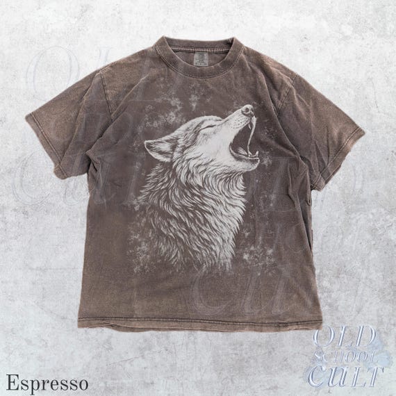 Howling Wolf Vintage Graphic Shirt, Retro Comfort Colors® Wolf Shirt, Gothic Y2k Top,Dark Art Grunge Acid Wash 90s Grunge Forest Animal Tee