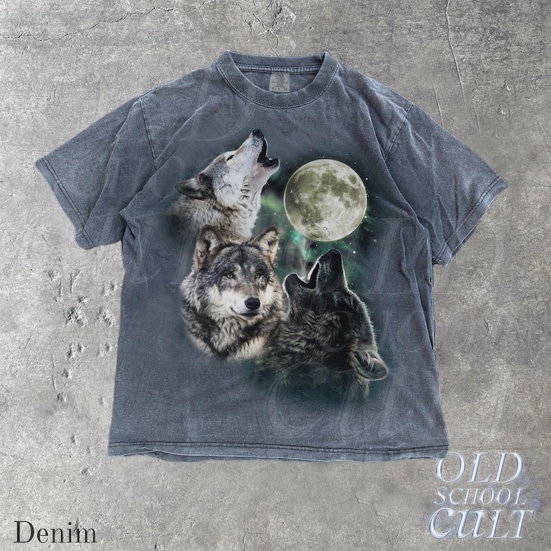 Howling Wolves Vintage 90s Graphic Shirt, Retro Comfort Colors® Wolf Moon Tee, Wild Free, Loyal Wolf Retro Top,Grey Wolf Washed Oversize Tee Denim