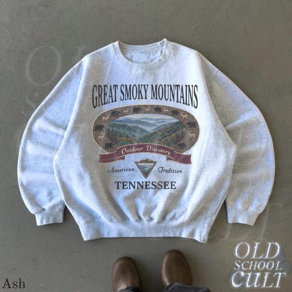 Retro Great Smoky Mountains Tennessee Sweatshirt, Vintage 90s Retro National Park Crewneck, Nostalgia Hiking Old School Gift