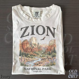 Zion National Park Vintage 90s Graphic T-Shirt, Retro Comfort Colors® Canyon Landscape Utah USA Wildlife Unisex Tee image 4