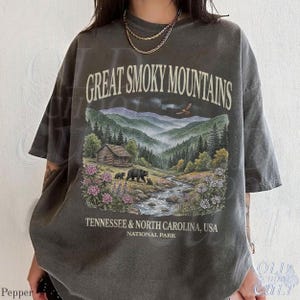 Great Smoky Mountains National Park Vintage 90er Jahre Grafik-Shirt, Retro Comfort Colors®Mountain Cabin Bear USA Nostalgie Unisex T-Shirt Bild 5