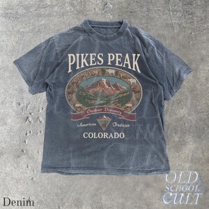 Vintage Pikes Peak Colorado Graphic Tshirt, Retro Comfort Colors® Mountain Outdoor 90s Nostalgia Camping Unisex Shirt Denim
