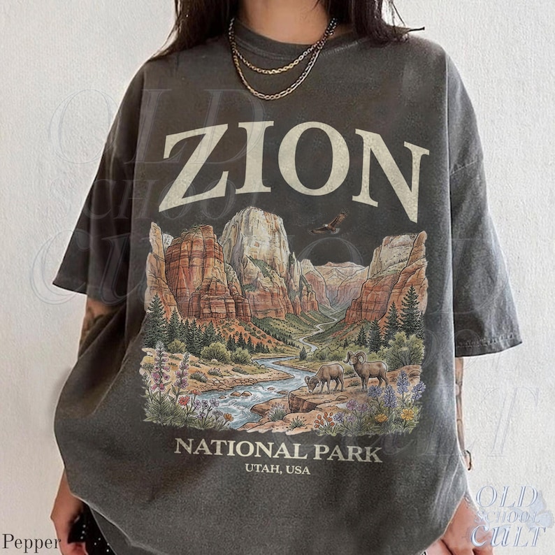 Zion National Park Vintage 90s Graphic T-Shirt, Retro Comfort Colors® Canyon Landscape Utah USA Wildlife Unisex Tee image 6