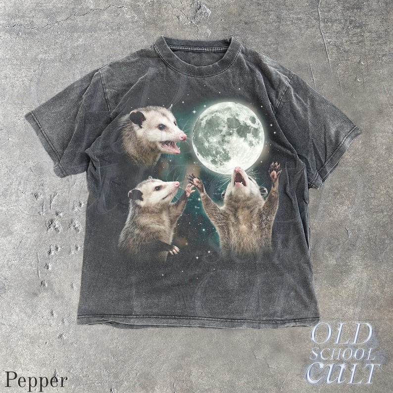 Opossum Howling at Moon Vintage 90s Graphic T Shirt, Retro Possum Silly Gift Pepper