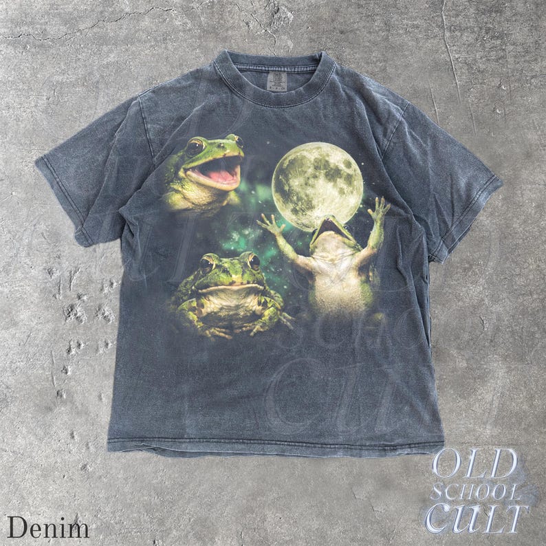 Frog Moon Vintage Graphic T Shirt, Retro Amphibian Nature Tee, Cottagecore Gift image 3