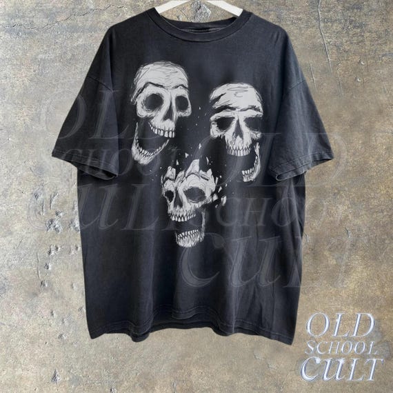 【archive】90s un Skull Holding Hands Tee archive】90s un Skull Holding Hands Tee（archive】90s un
