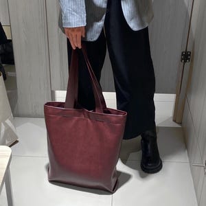 Öko vegan Ledertasche weinrot ( auch schwarze, braune, grüne und gelbe Butter)