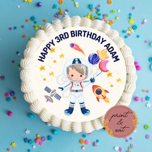 ANY AGE Edible Pre-cut Personalised Astronaut Icing sheet | Edible Icing Space Cake Topper | Edible Cute Astronaut Cake Top | Edible Icing