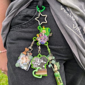 Llavero con baratija de Katamari, llavero de estrella personalizable