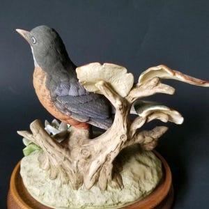 Vintage Porcelain Bird Robin By Andrea Sadek bird figurine With Flowers Japan