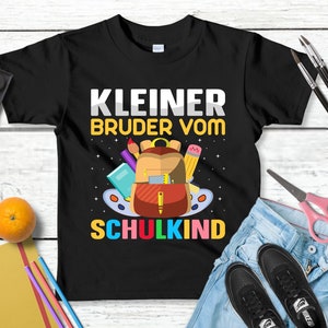 Niedliches T-Shirt "Kleiner Bruder vom Schulkind! Einschulung" | Geschwister Geschenk