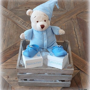 “Blue Fangs” tooth boxes
