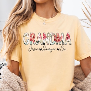 Custom Grandma Shirt, Grandma Est 2025 Shirt, Comfort Colors Grandma Shirt, Gift for Grandma, Pregnancy Announcement, Mother&#39;s Day, Grandma