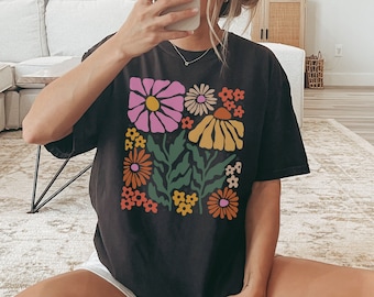 Comfort Colors Boho Floral shirt, Abstract Wildflower Shirt, Women's Spring Shirt, Flower Shirt, Gift for Women, Summer Shirt, Nature Shirt