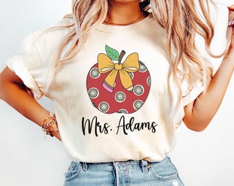 Custom Teacher Shirt, Apple Coquette Teacher Shirt, Comfort Colors Teacher Tee, Personalized Teacher Gift, Back to School, New Teacher Gift