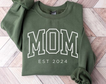 Personalized Mom Est Sweatshirt, Custom Mom Crewneck, Gift for Mom, Mom est 2024, Pregnancy Announcement, New Mom Gift, Mother's Day