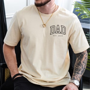Dad Est 2026 Tshirt, Personalized Dad Shirt, Custom Dad, Pregnancy Announcement for Dad, Gift for Dad, Father's Day Shirt, New Dad Shirt
