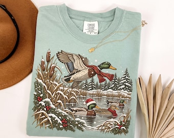 Comfort Colors Retro Mallard Ducks Christmas T-shirt, Vintage Flying Duck Winter Scene Shirt, Holiday Duck Hunting Tee, Nature Lover Gift