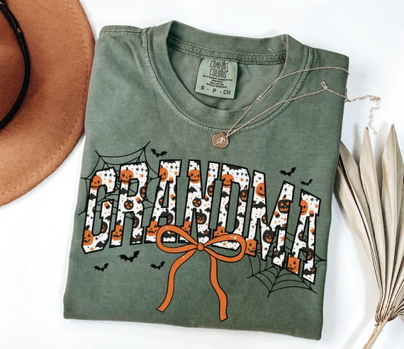 Comfort Colors® Halloween Grandma Shirt, Spooky Grandma TShirt, Coquette Fall Grandma Tee, Autumn Grandma Gift, Pregnancy Reveal for Grandma