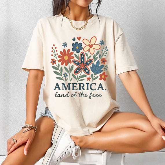 Floral America Shirt, Comfort Colors Americana Shirt, Fourth of July Shirt, USA Tshirt, America Land of the Free, Patriotic Tee, America Est