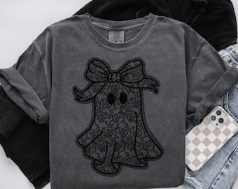 Halloween Lace Ghost Shirt, Preppy Halloween T-Shirt, Boojee Ghost Tee, Women's Coquette Fall Gift, Spooky Season, Cute Retro Ghost Shirt