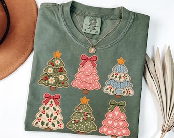 Whimsical Faux Patchwork Christmas Trees T-Shirt, Cute Holiday Tree Pattern, Women's Festive Graphic Tee, Pink Holiday Shirt