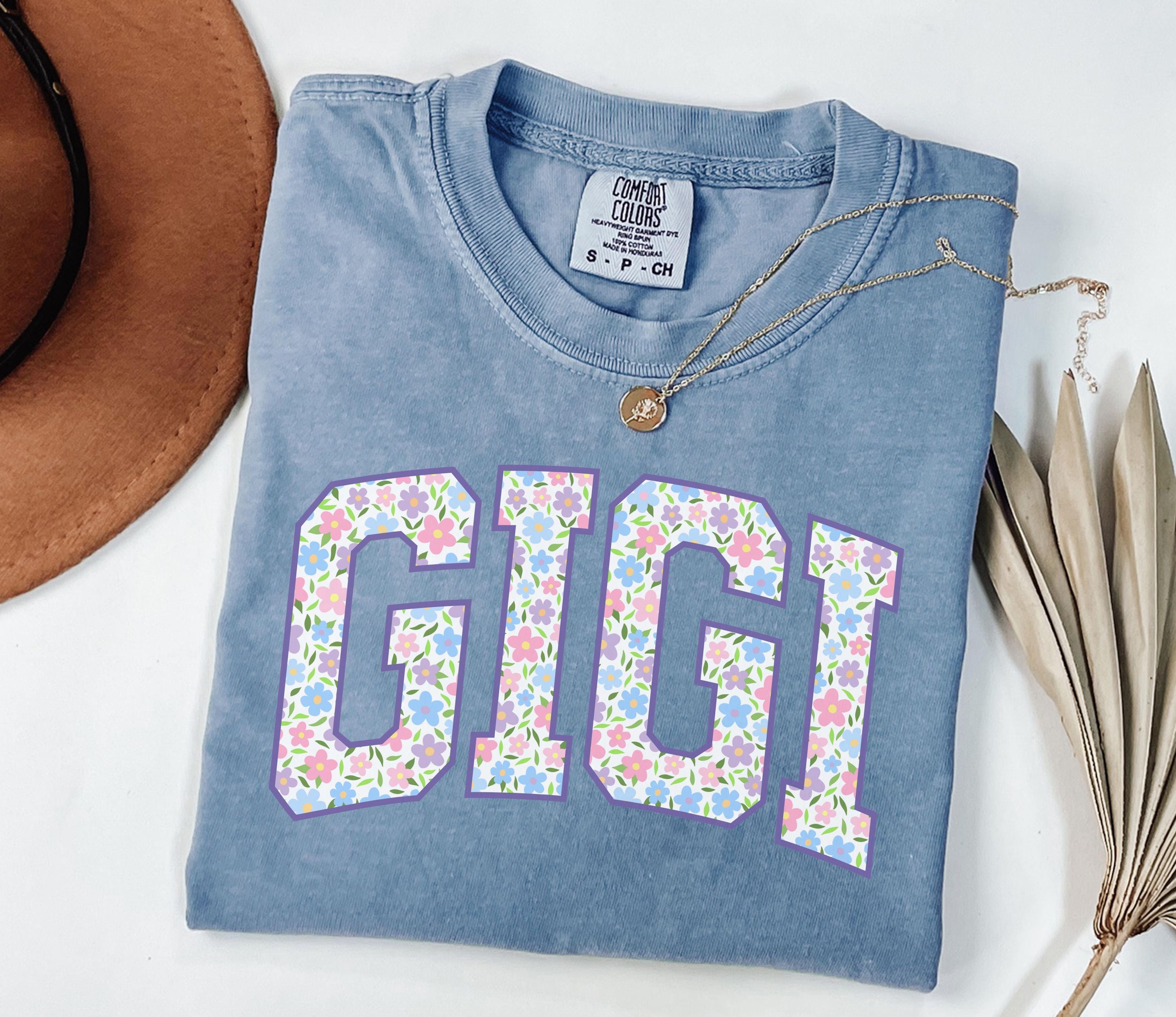 Floral Gigi Shirt, Comfort Colors Gigi Tee, Trendy Grandma Tshirt, Women's Flower Gigi Gift, Spring Pregnancy Reveal, Mother's Day