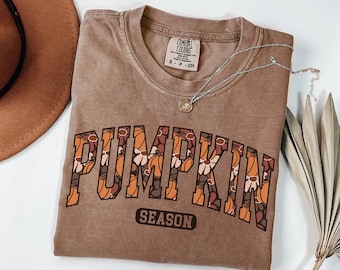 Comfort Colors® Pumpkin Shirt, Floral Pumpkin Season Fall Tee, Trendy Autumn, Women's Thanksgiving Gift, Fall Graphic Tee, Pumpkin Patch