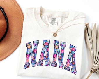 Comfort Colors Nana Shirt, Floral Nana Spring Tee, Trendy Nana Tshirt, Women's Flower Nana Shirt, Spring Pregnancy Reveal Gift for New Nana