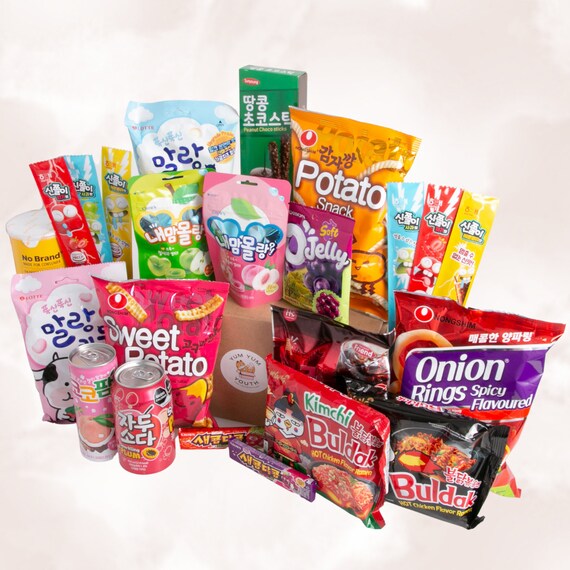 Korean Snack Box: 23-item Candy, Chips & Drink Hamper - Etsy