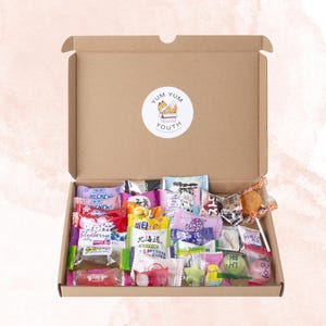 Asian Sweets Letterbox Gift Box: Japanese, Korean, Chinese Candy Mix