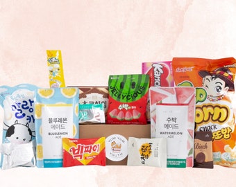 Yum Yum Assorted Korean Sweets, Pouch Drinks and Snacks Selection Box | 13 Item Hamper | Kpop Fan Gift | Asian Food