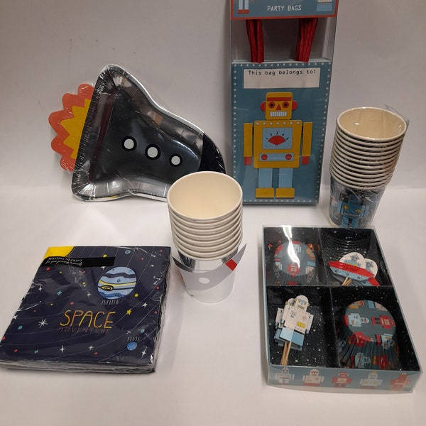 Space Party Paper Partyware Items. Includes Rocket Shape Paper Plates, Napkins, Cups, Party Bags,  Cupcake Cases and Centre Piece with Sound