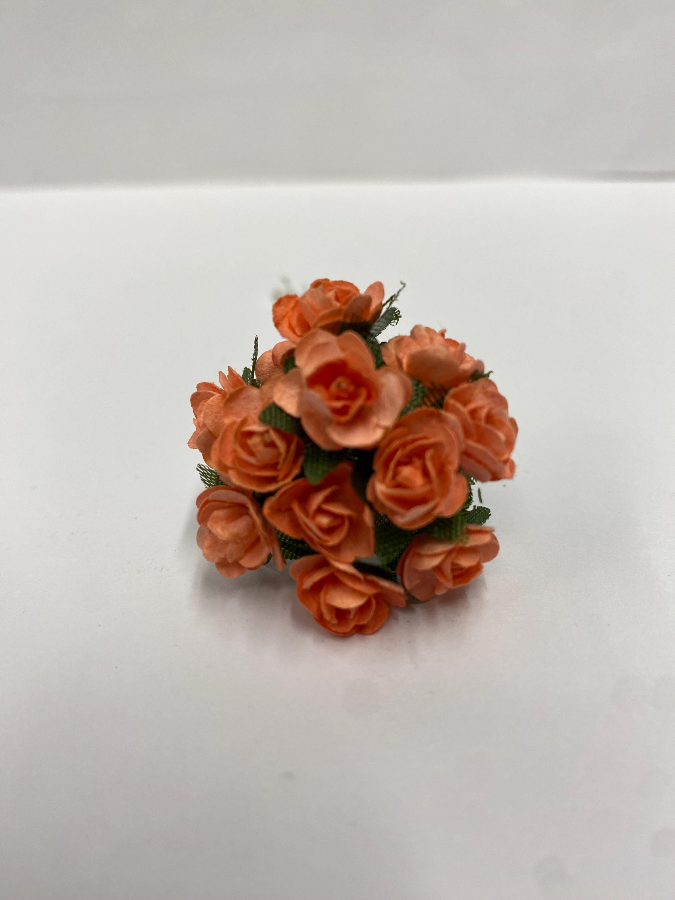 Mini Tea Roses Miniature Tea Rose Bouquet: Cake & Flower Arranging (4-inch) - Etsy UK