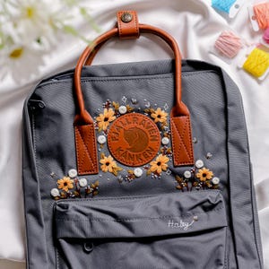 Individuell gestickter Rucksack, Wildblume, Sonnenblumen Gestickte Kanken, Reisetasche Stickerei Rose, Gestickte Fjallraven-Taschen-Gewohnheit
